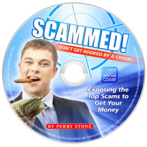 CD049 Scammed - How not to be Rooked by a Crook!-0